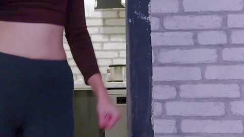 karoline121 @ myfreecams on 20231108