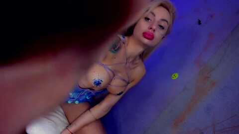 licklizz @ myfreecams on 20231108