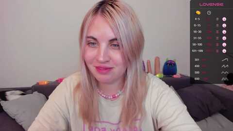 pawwssup @ myfreecams on 20231108