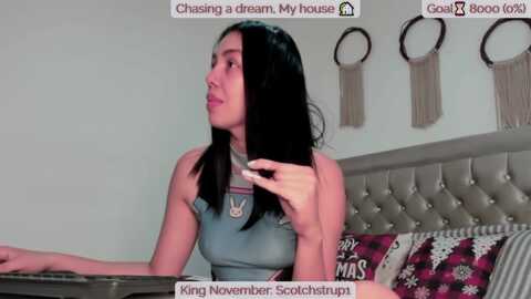 polly10 @ myfreecams on 20231108