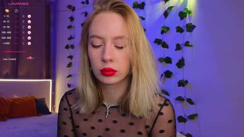 april_bb @ myfreecams on 20231109