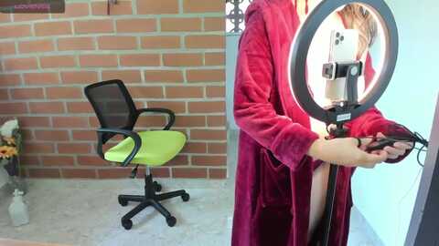 lucianamontex @ myfreecams on 20231109