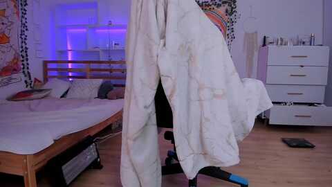 chloe_corso @ myfreecams on 20231110