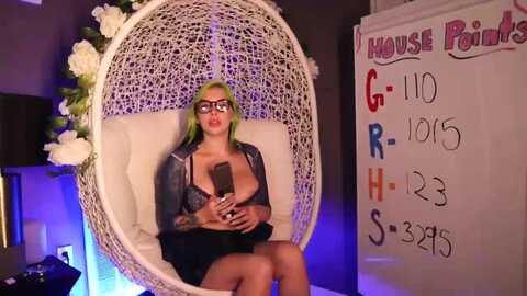 cubbixoxo @ myfreecams on 20231110