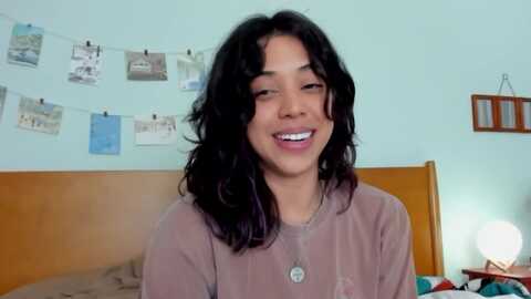 kissinghigh @ myfreecams on 20231110