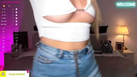 liliraider @ myfreecams on 20231110