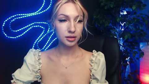 lovelygin @ myfreecams on 20231110