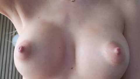 saradimond @ myfreecams on 20231110