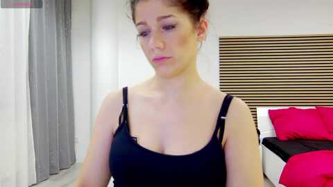 squirrel_mfc @ myfreecams on 20231110