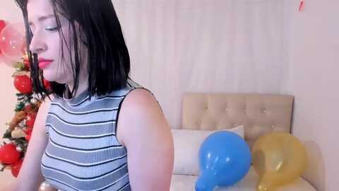 ana_ruh @ myfreecams on 20231111