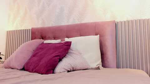 aria_26 @ myfreecams on 20231111
