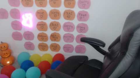 crystal_mfc @ myfreecams on 20231111