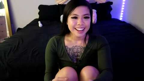dolllface @ myfreecams on 20231111