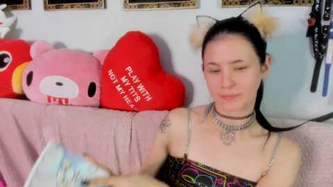 isabelle_babe @ myfreecams on 20231111