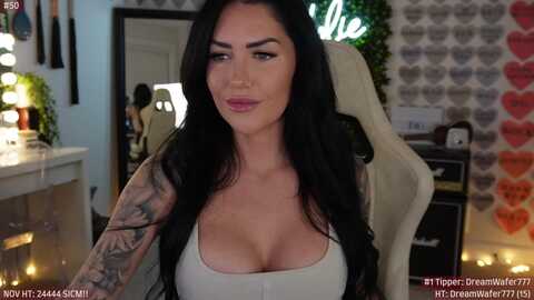 itskylieeh @ myfreecams on 20231111