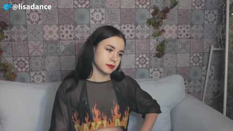 lisadance @ myfreecams on 20231111