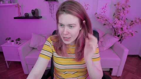 nancy_sun @ myfreecams on 20231111