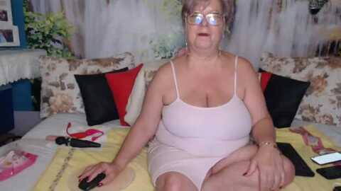 queenpammy @ myfreecams on 20231111