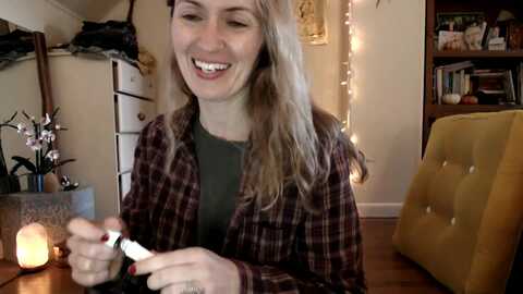 wildflowerem @ myfreecams on 20231111