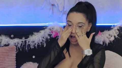 yrenerai @ myfreecams on 20231111