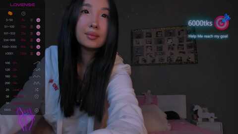 feralberry66 @ myfreecams on 20231112