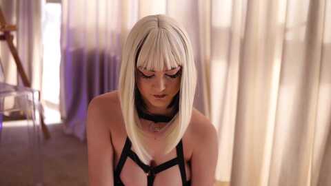 hotskinnyx @ myfreecams on 20231112