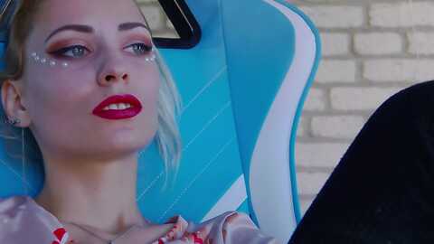 karoline121 @ myfreecams on 20231112