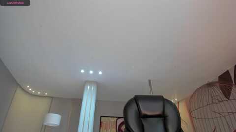 zoepresley1 @ myfreecams on 20231112