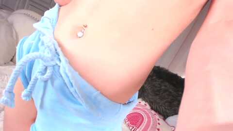 bambidoll00 @ myfreecams on 20231113