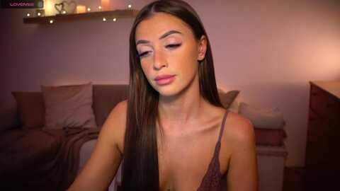 emma_ruby @ myfreecams on 20231113