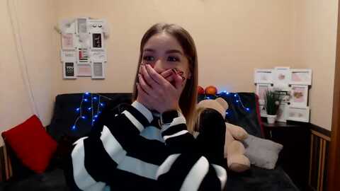 honey_mfc @ myfreecams on 20231113