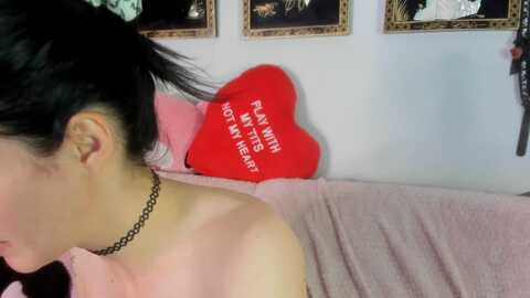 isabelle_babe @ myfreecams on 20231113