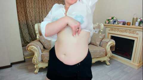 misssmelittle @ myfreecams on 20231113