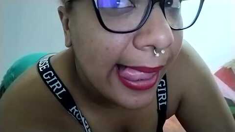 mysticbae @ myfreecams on 20231113