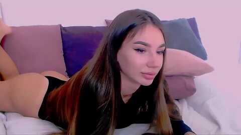 selenalo @ myfreecams on 20231113