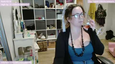 cassiebrookes @ myfreecams on 20231114