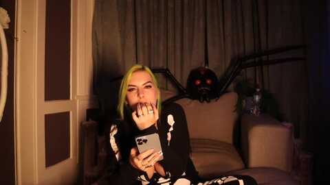 cubbixoxo @ myfreecams on 20231114