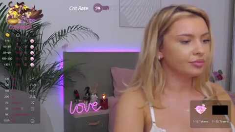 emilylax @ myfreecams on 20231114