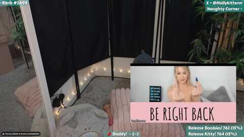 hollykittenn @ myfreecams on 20231114