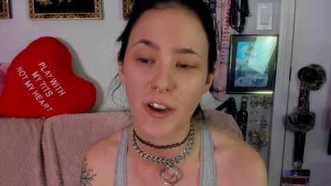 isabelle_babe @ myfreecams on 20231114