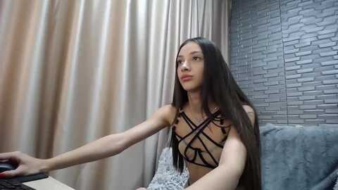 lea_lexis @ myfreecams on 20231114
