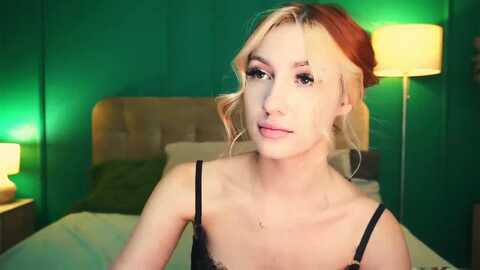 lovelygin @ myfreecams on 20231114