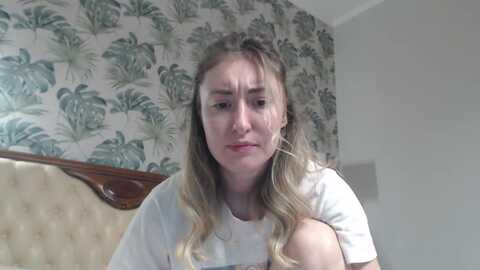 veronica_4u @ myfreecams on 20231114