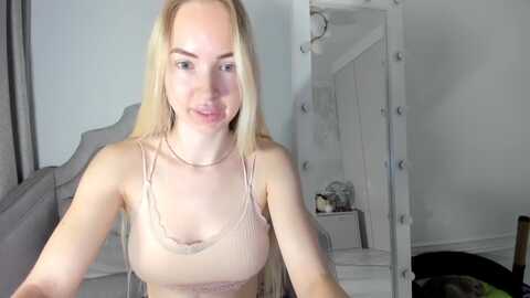 yesbarbie @ myfreecams on 20231114