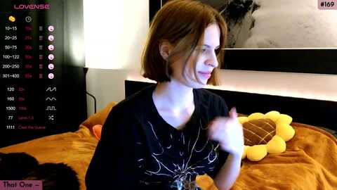 yuri_elfie @ myfreecams on 20231114