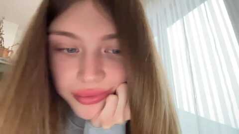 coconut_dream @ myfreecams on 20231115