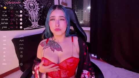 coraline226 @ myfreecams on 20231115