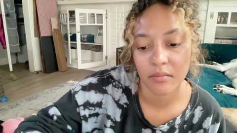 dreamyriri @ myfreecams on 20231115