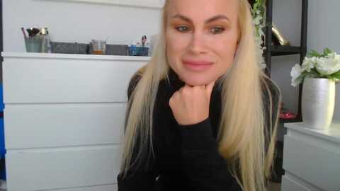 hrystina_ @ myfreecams on 20231115