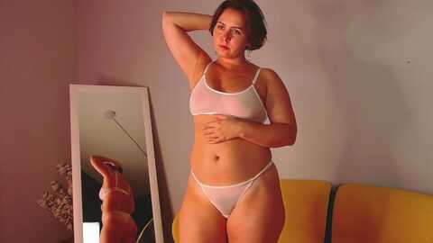 missshymira @ myfreecams on 20231115